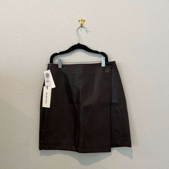 BABATON ; Vicinity Skirt ; Rich Mocha Brown ; Never worn ; New with tags - Picture 3 of 3